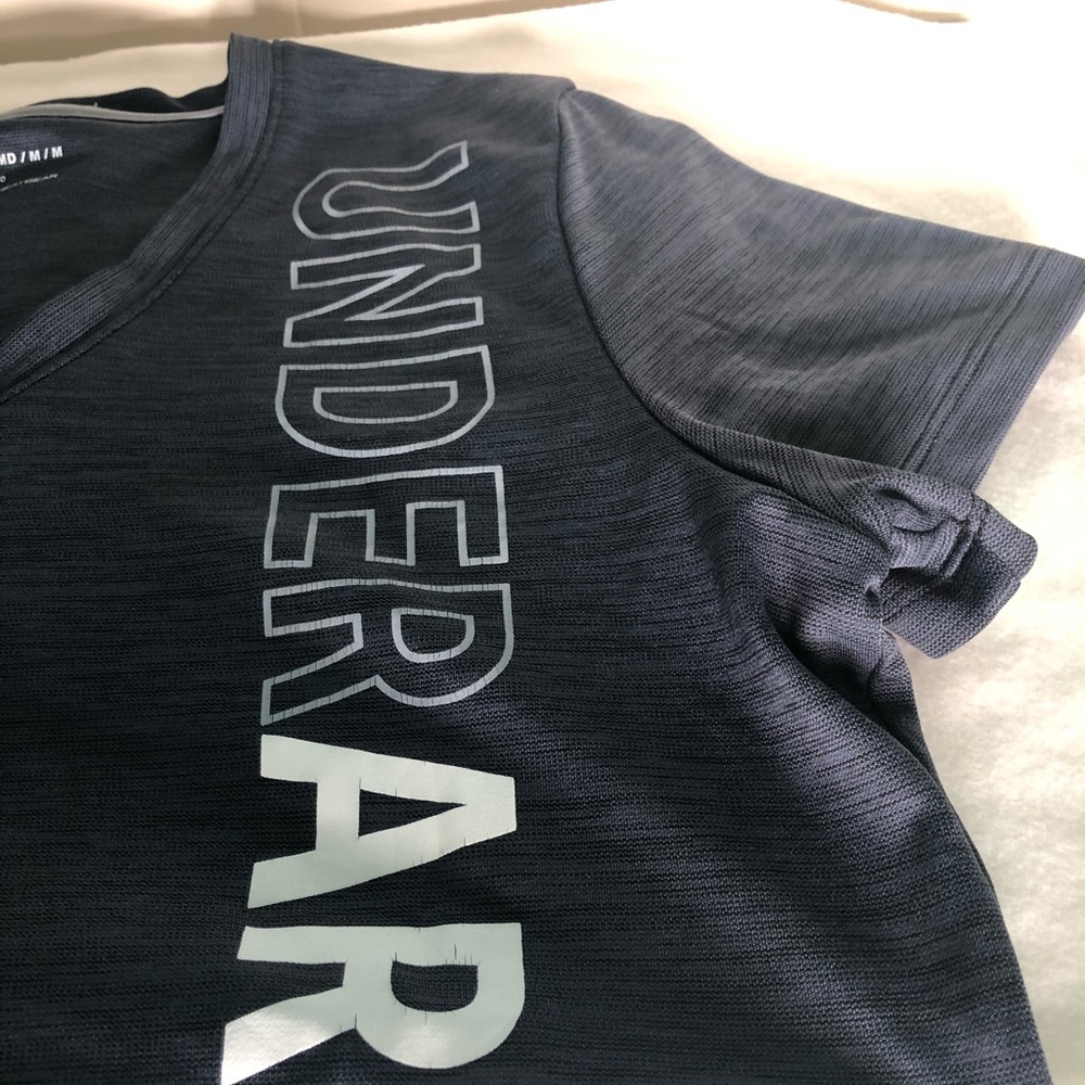 UA Sweat Wicking V Neck TShirt